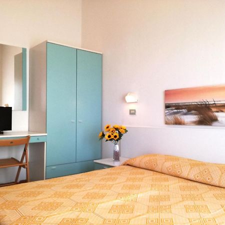 Hotel Marilena Viserbella di Rimini Buitenkant foto