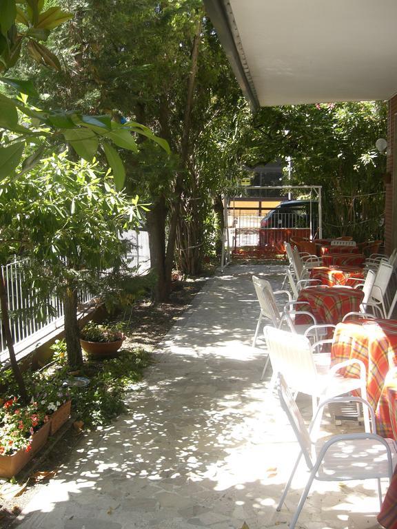 Hotel Marilena Viserbella di Rimini Buitenkant foto