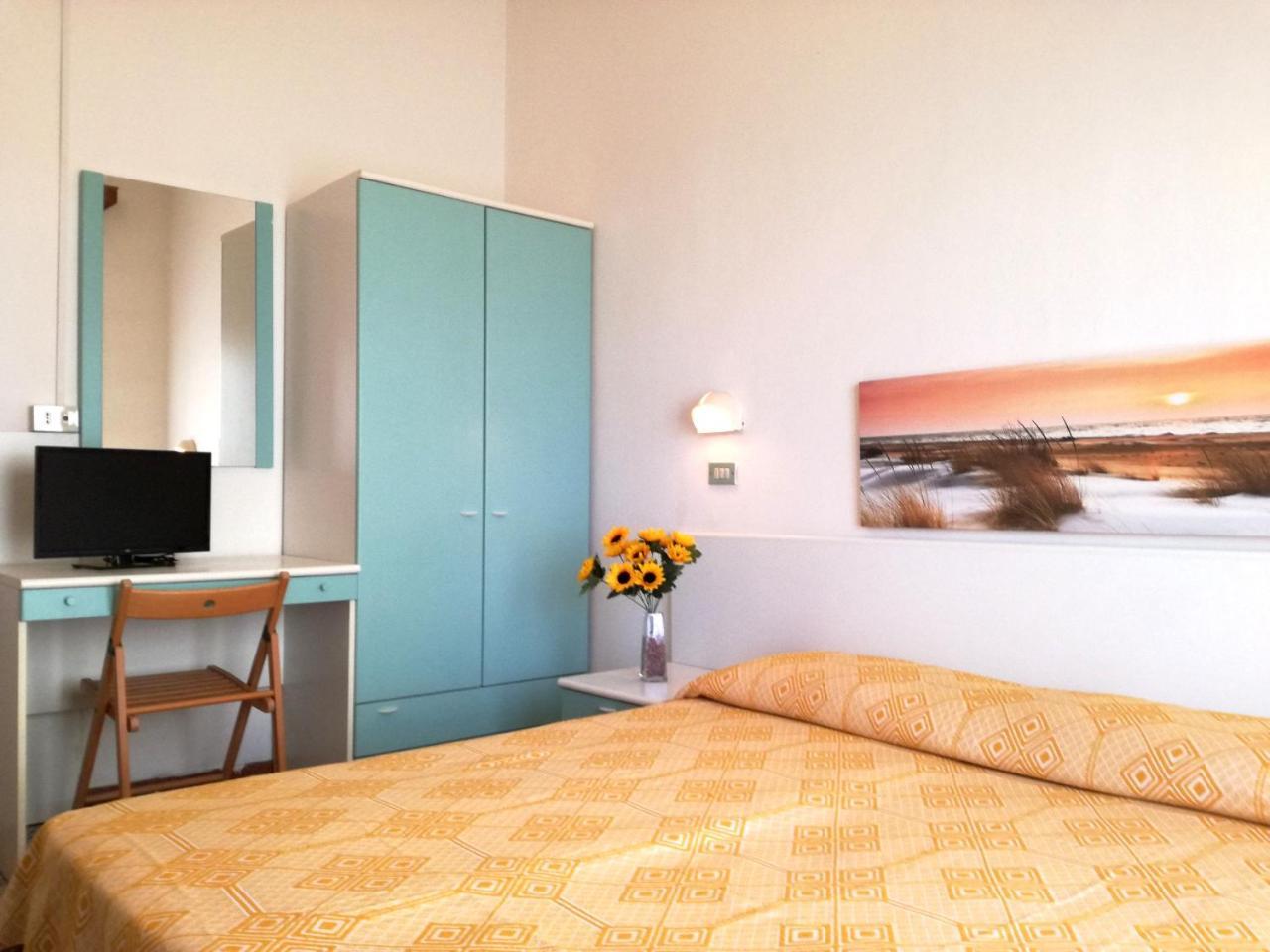 Hotel Marilena Viserbella di Rimini Buitenkant foto
